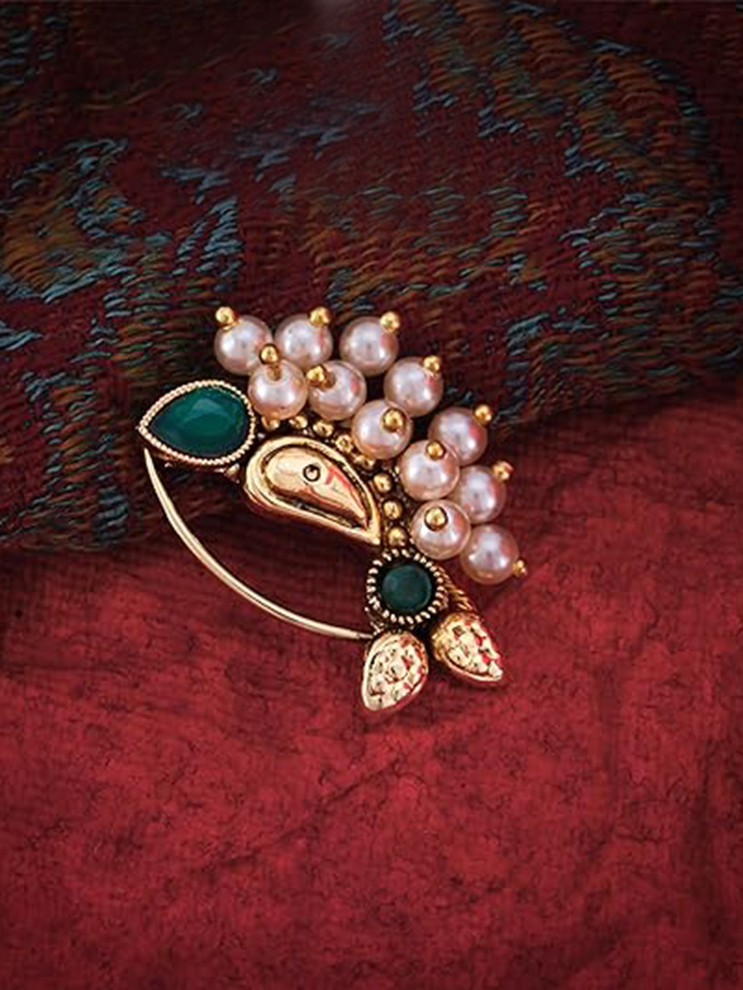 

Vighnaharta Gold-Plated Cubic Zirconia Studded Nosepin