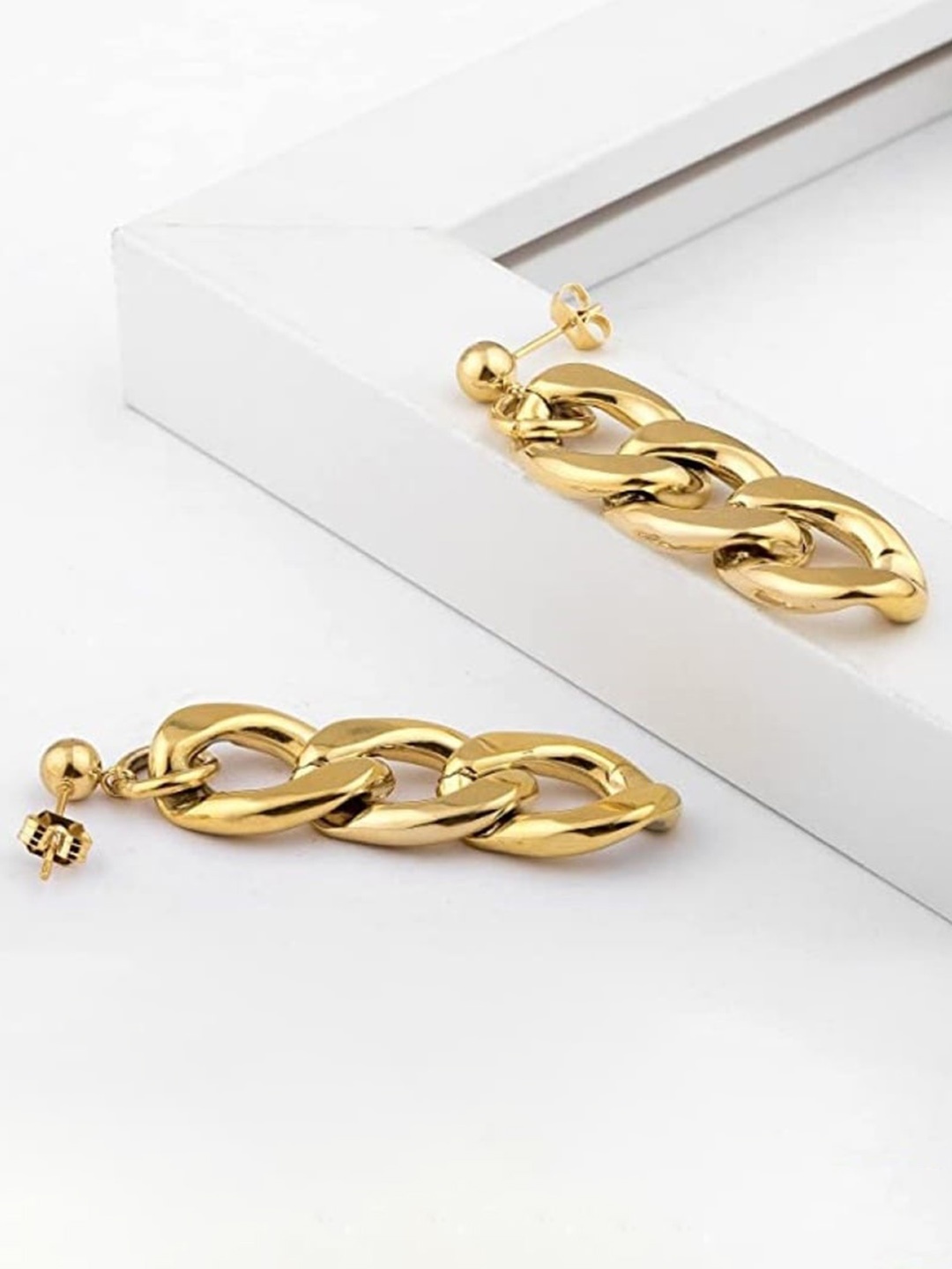 

EL REGALO Contemporary Drop Earrings, Gold