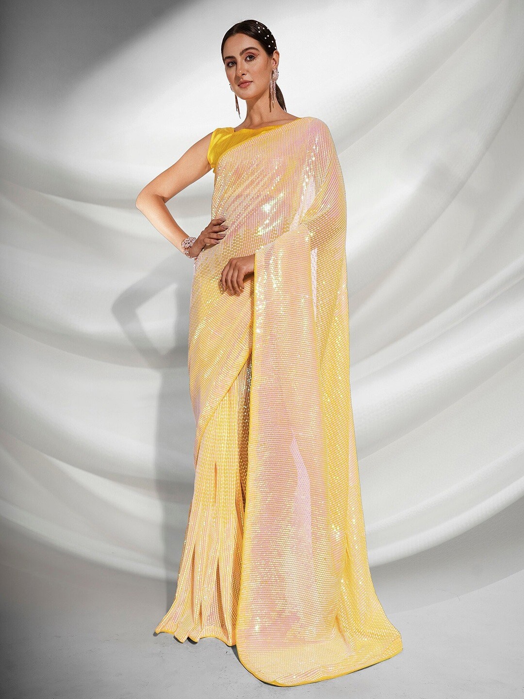 

Globon Impex Embellished Sequinned Pure Georgette Saree, Yellow