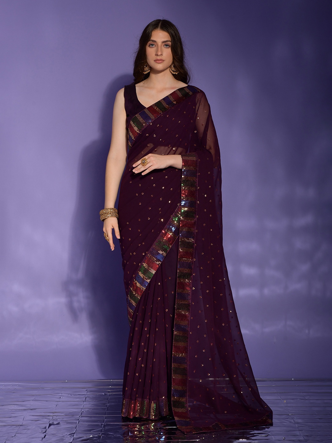 

Globon Impex Women Sarees, Burgundy