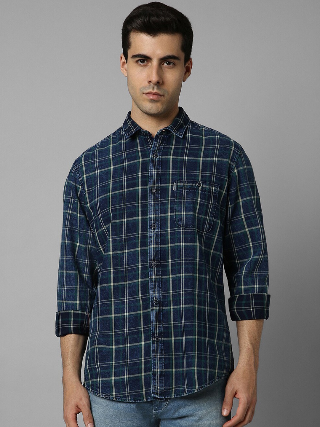 

Louis Philippe Jeans Slim Fit Tartan Checks Pure Cotton Casual Shirt, Navy blue
