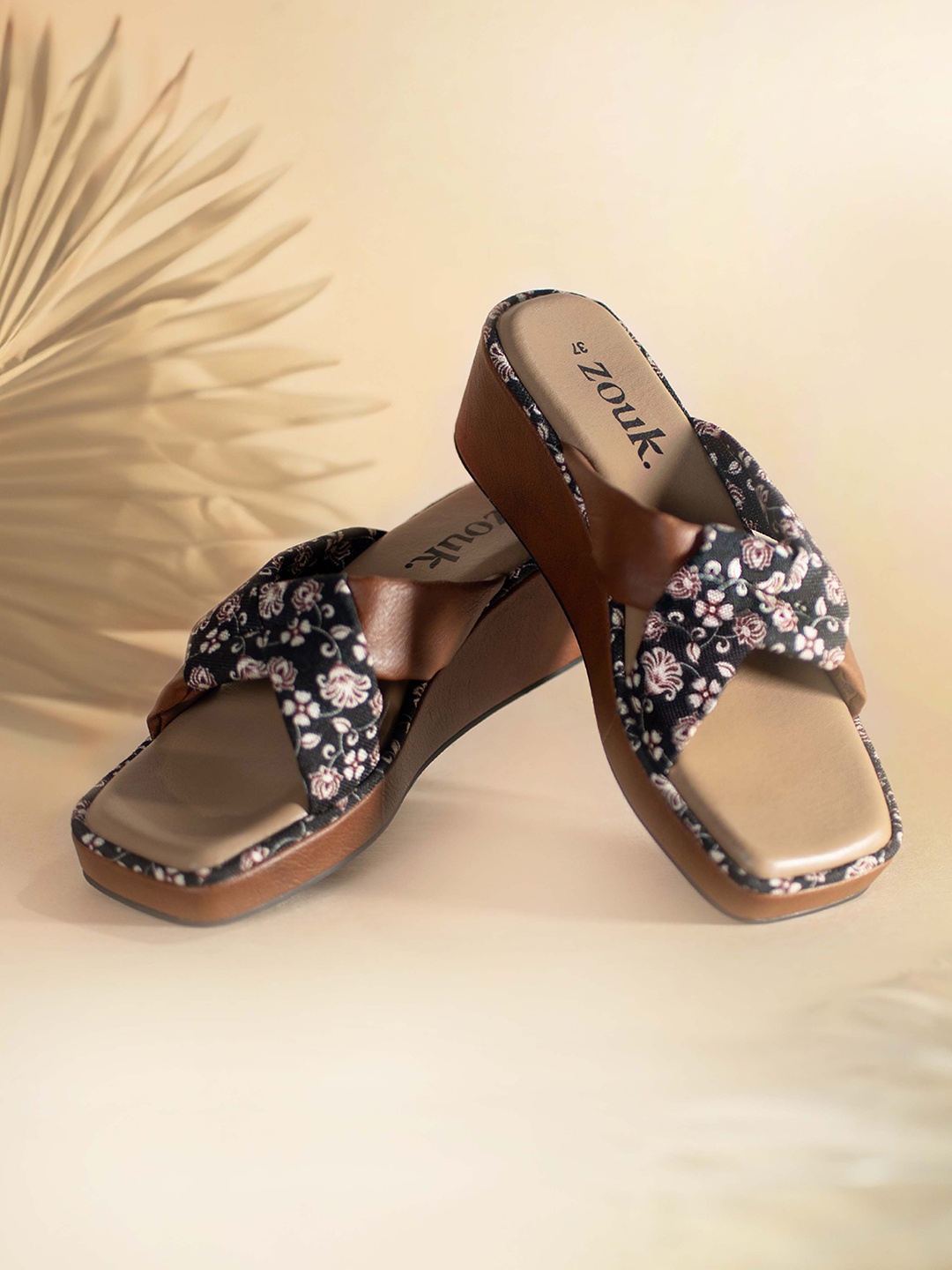 

ZOUK Printed Open Toe Wedges, Black
