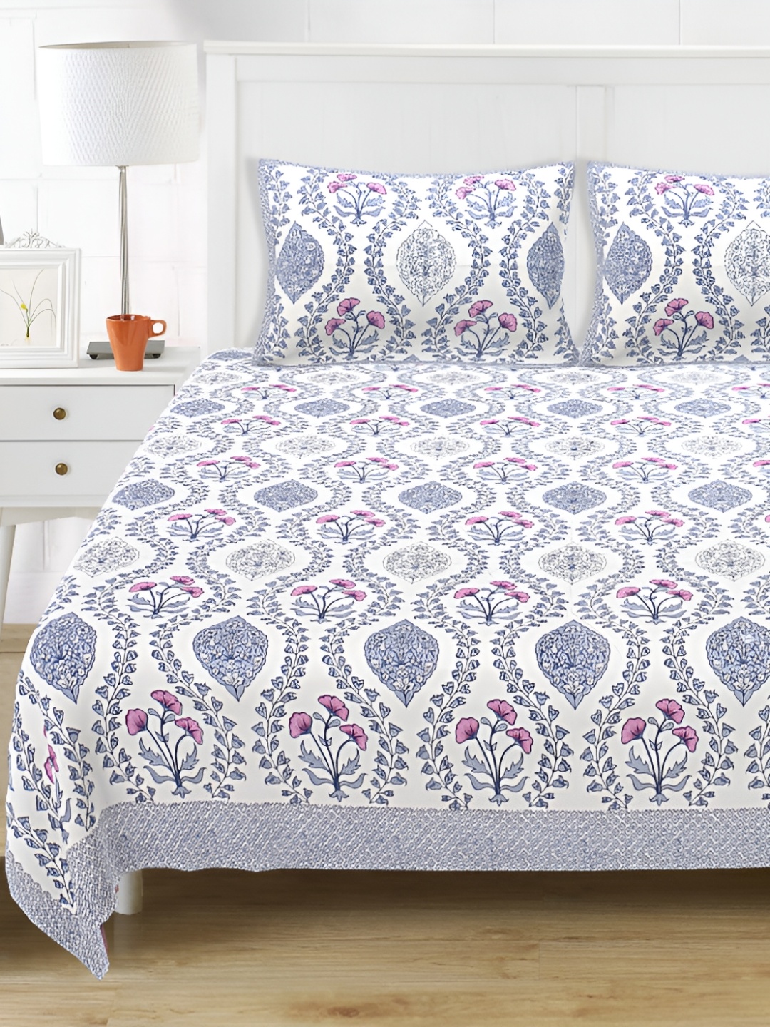 

SARYU HOMES White Ethnic Motifs Printed 210 TC Pure Cotton King Bedsheet & 2 Pillow Covers