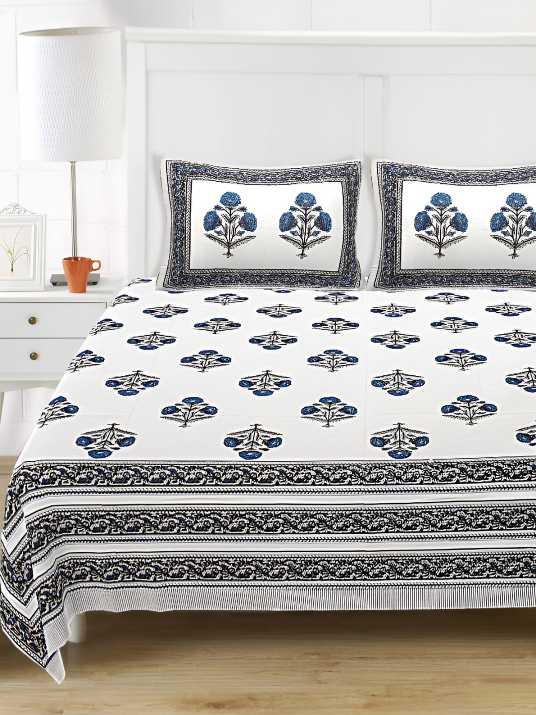 SARYU HOMES Block Bedsheets White Printed 210 TC King Bedsheet with 2 Pillow Covers