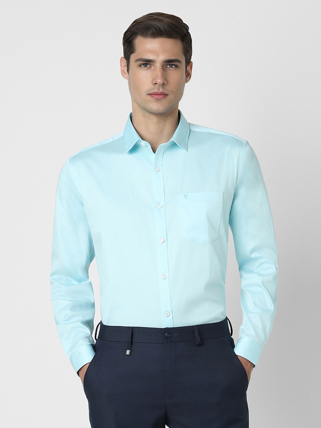 

V Dot Men Slim Fit Opaque Party Shirt, Blue