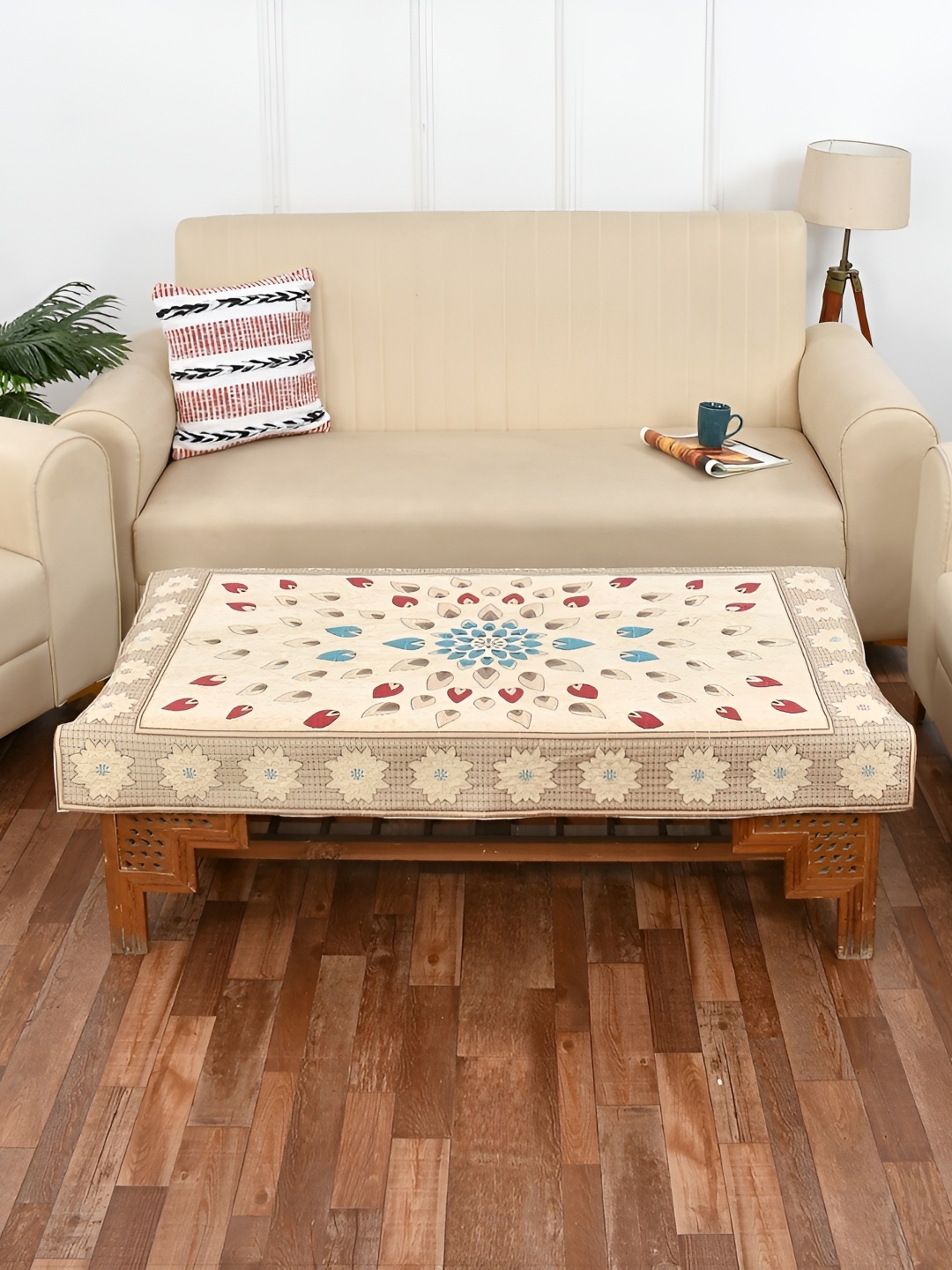 

MULTITEX Beige Floral Anti-Slip 4 Seater Table Cover