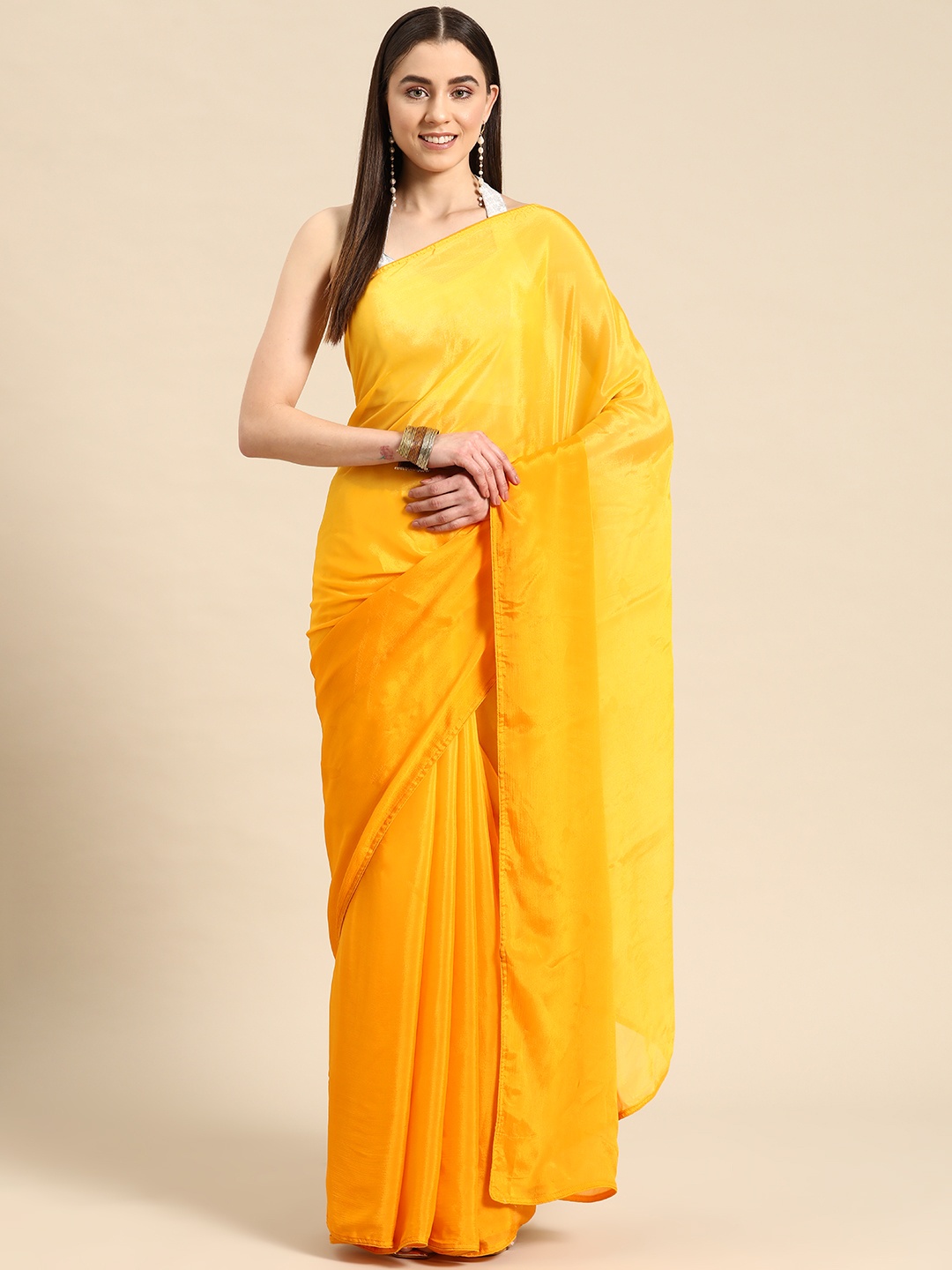 

Simaaya Solid Chiffon Saree, Yellow