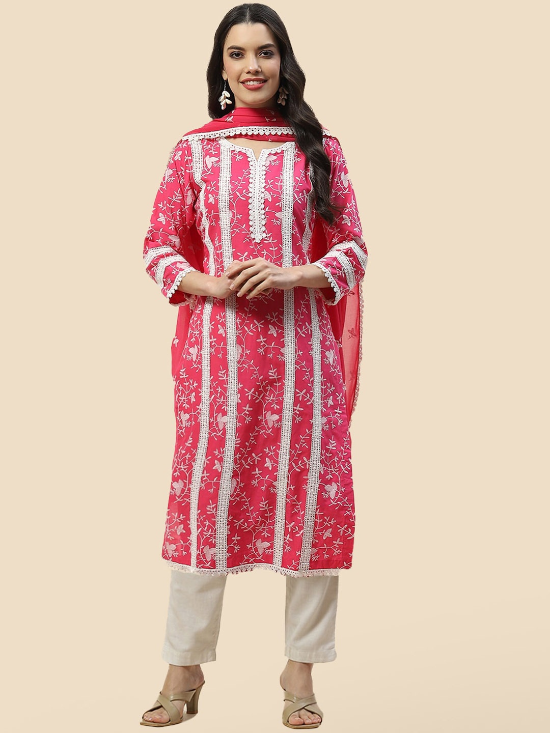 

Meena Bazaar Floral Printed Straight Kurta With Dupatta, Pink