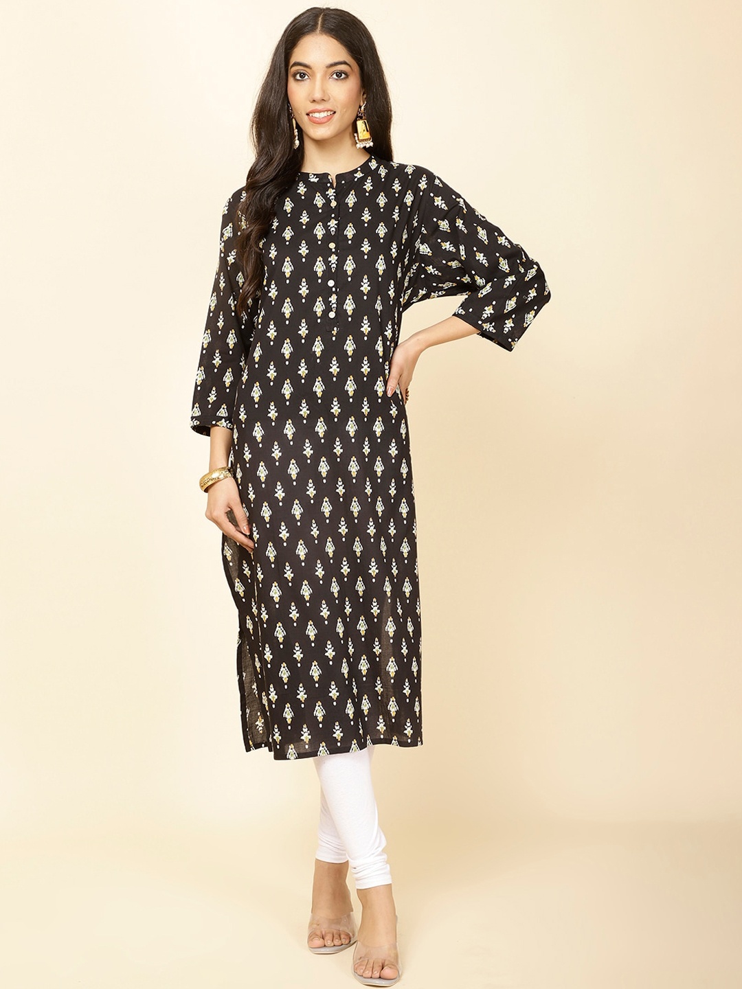 

Meena Bazaar Ethnic Motifs Printed Mandarin Collar Kurta, Black