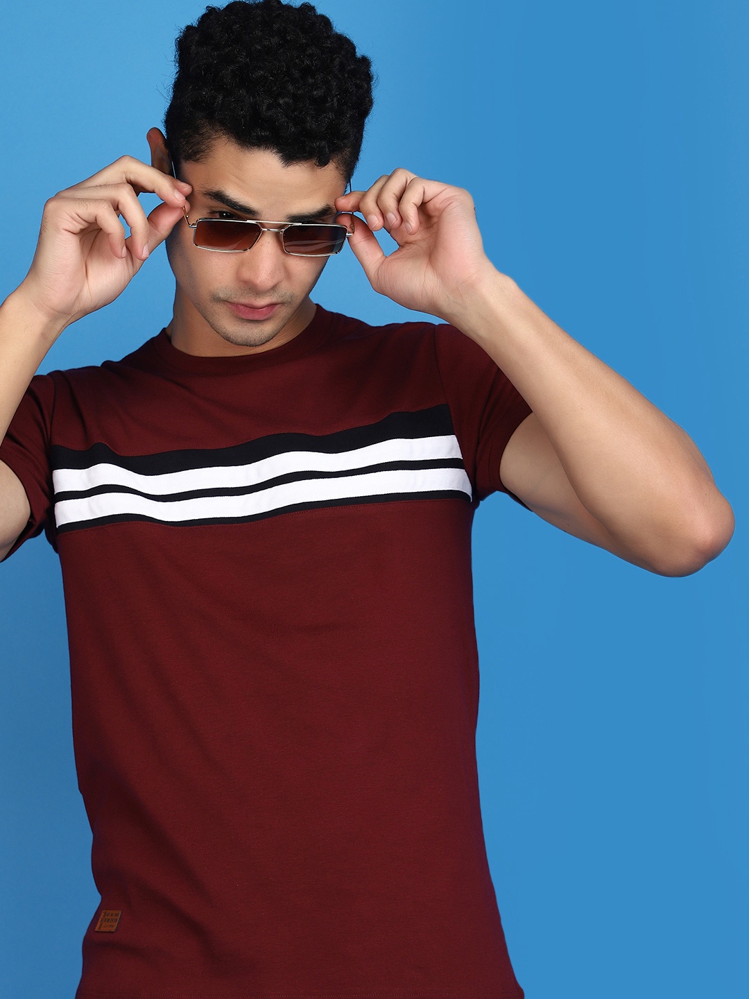 

V-Mart Printed Round Neck Cotton T-shirt, Maroon