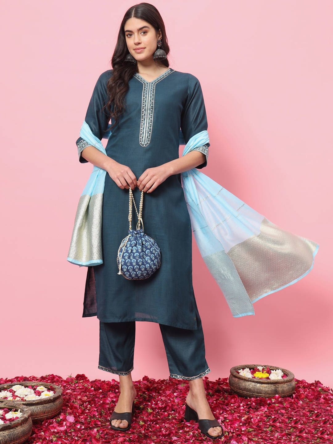 

VredeVogel Ethnic Motifs Embroidered Straight Kurta with Trousers & With Dupatta, Teal