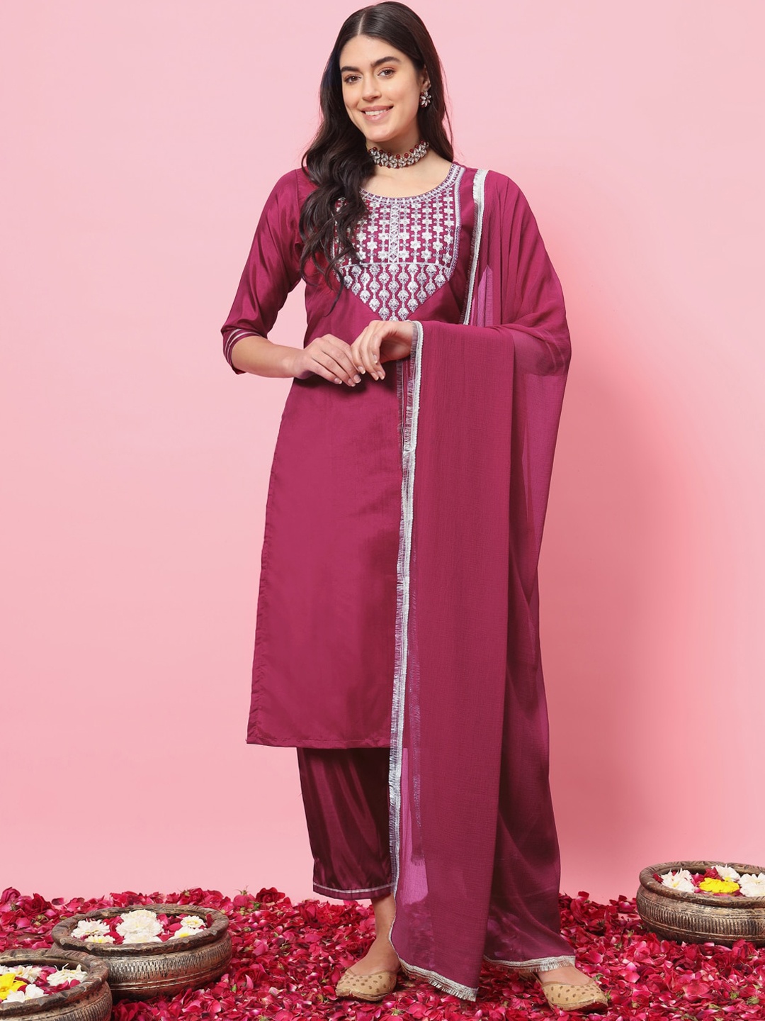 

VredeVogel Floral Embroidered Straight Kurta with Trousers & With Dupatta, Red