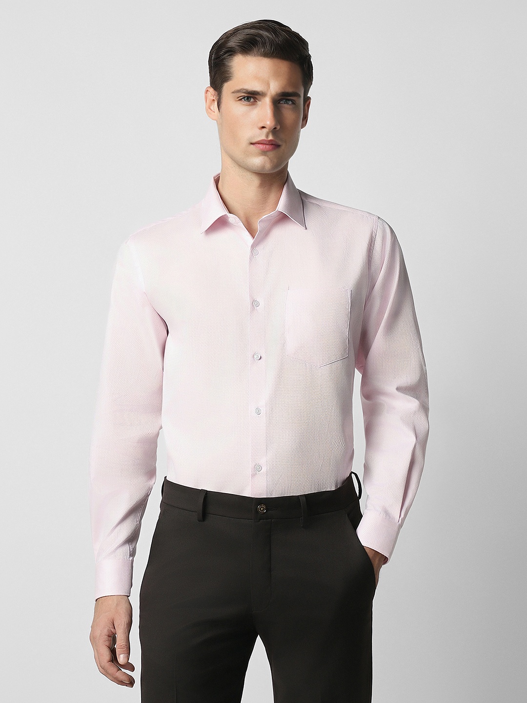 

Van Heusen Men Opaque Party Shirt, Pink