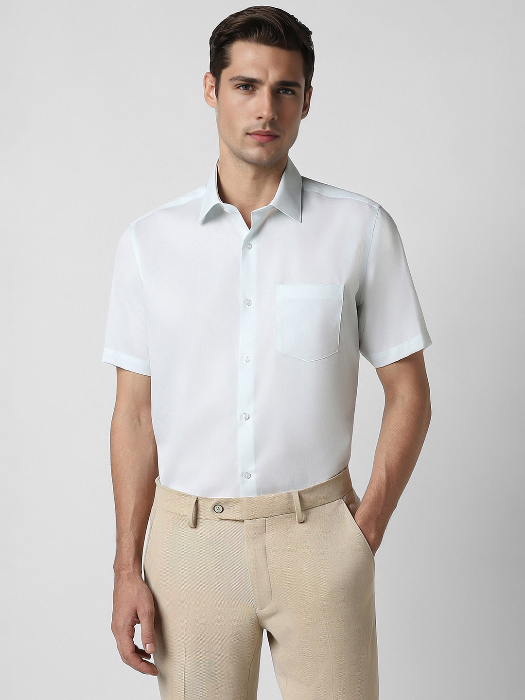 

Van Heusen Spread Collar Pure Cotton Formal Shirt, Green