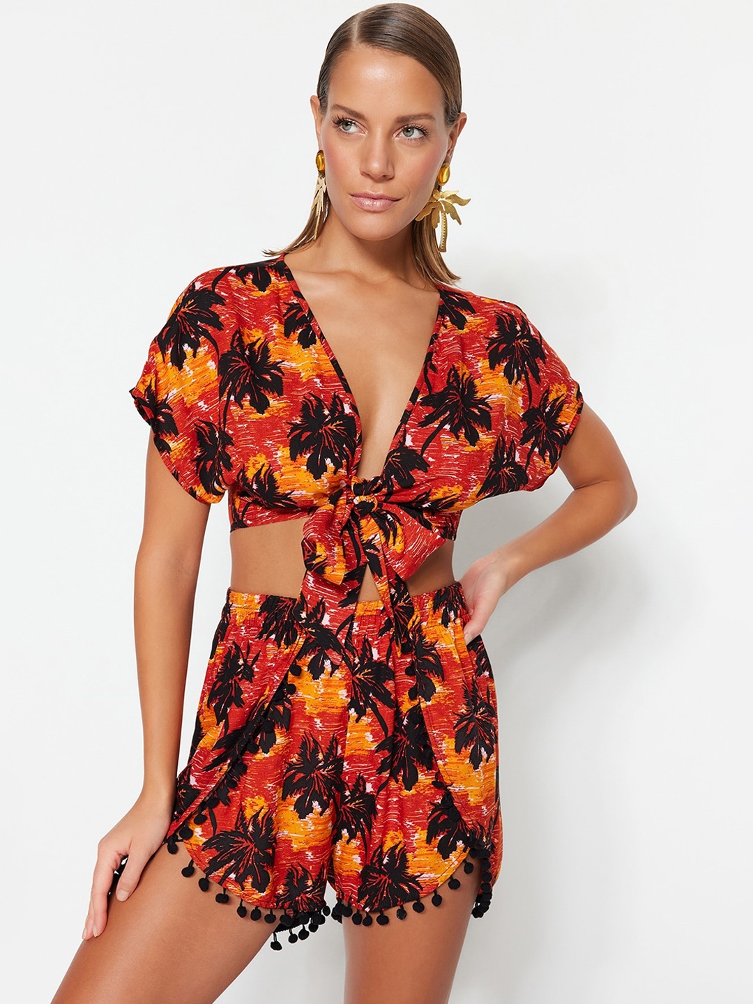 

Trendyol Floral Printed Night suit, Orange