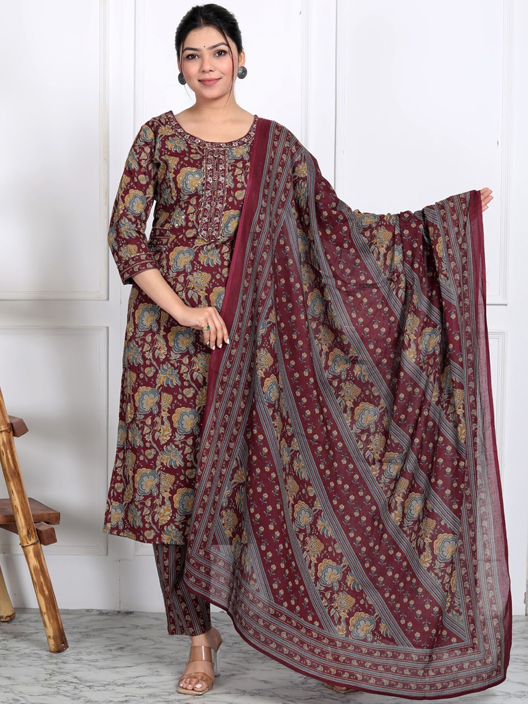 

Swasti Floral Printed Pure Cotton Straight Kurta With Trouser & Dupatta, Purple