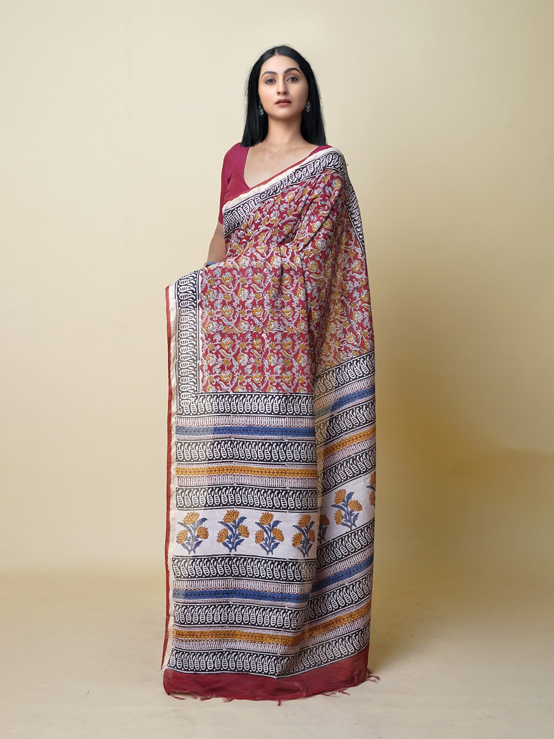 

Unnati Silks Ethnic Motifs Printed Zari Handloom Chanderi Saree, Red