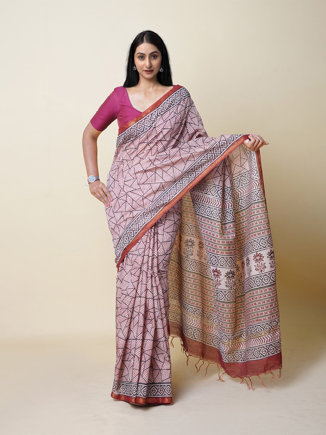 

Unnati Silks Geometric Printed Handloom Chanderi Saree, Beige