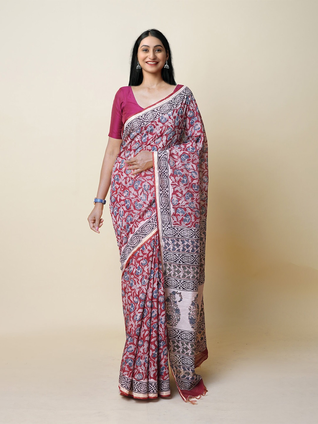 

Unnati Silks Ethnic Motifs Zari Handloom Chanderi Saree With Tassels, Red