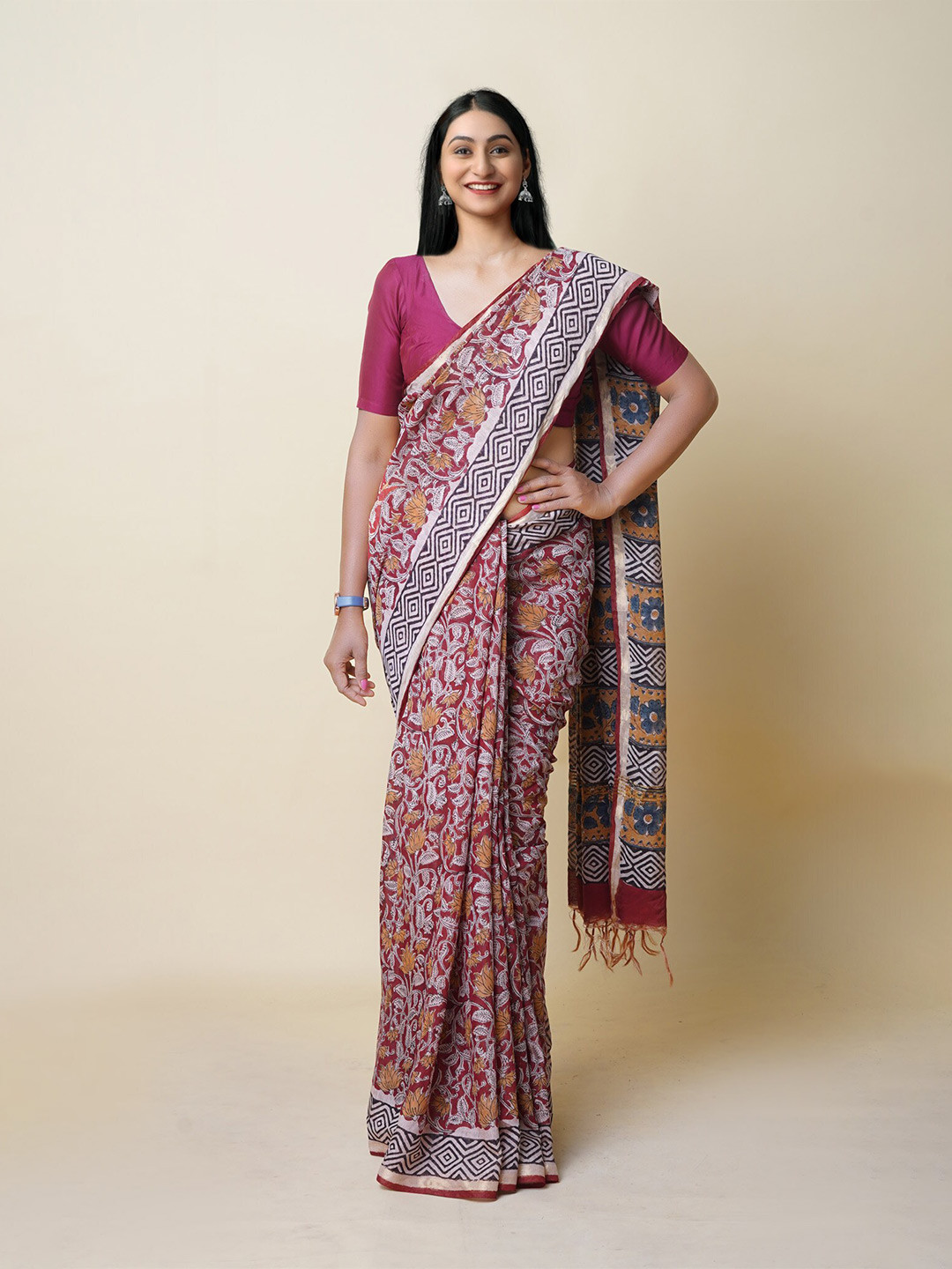 

Unnati Silks Floral Printed Chanderi Saree, Red