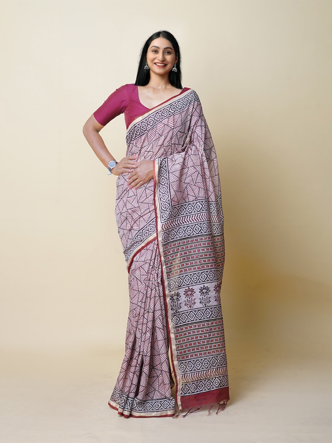 

Unnati Silks Ethnic Motifs Printed Handloom Chanderi Saree, Beige