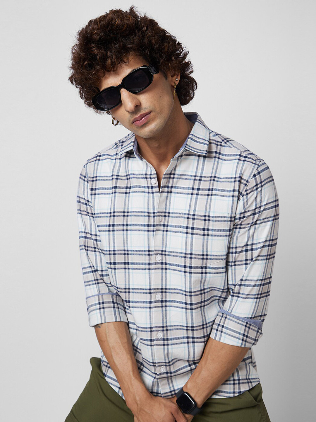 

VASTRADO Classic Slim Fit Tartan Checked Spread Collar Long Sleeves Cotton Casual Shirt, Multi