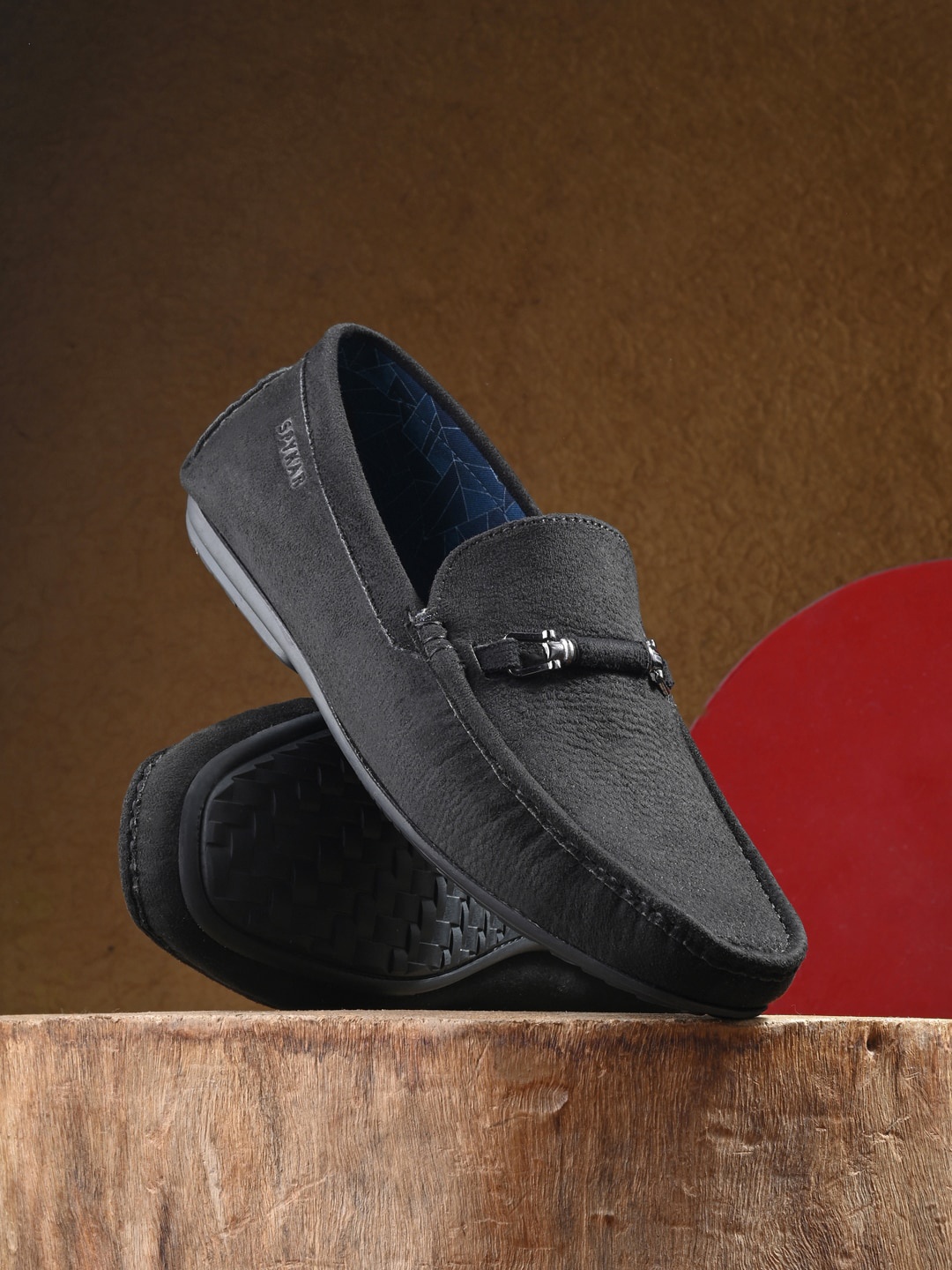 

SPYKAR Men Textured Comfort Insole Driving Shoes, Black