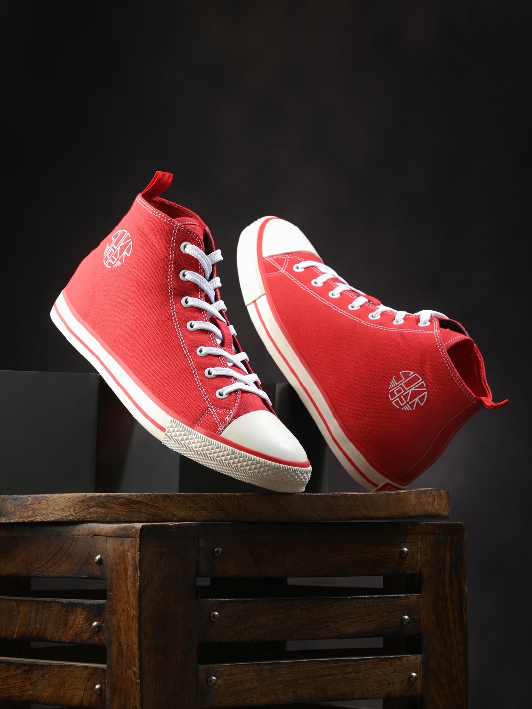 

SPYKAR Men Colourblocked Mid Top Canvas Sneakers, Red
