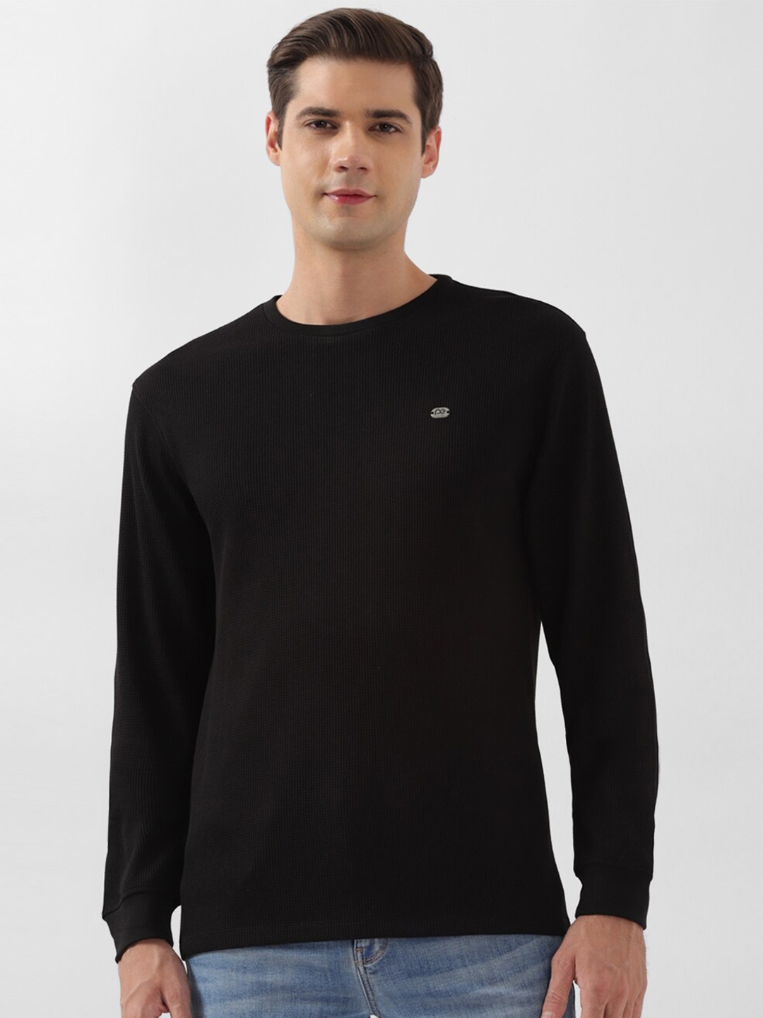 

Peter England Round Neck Long Sleeves T-shirt, Black