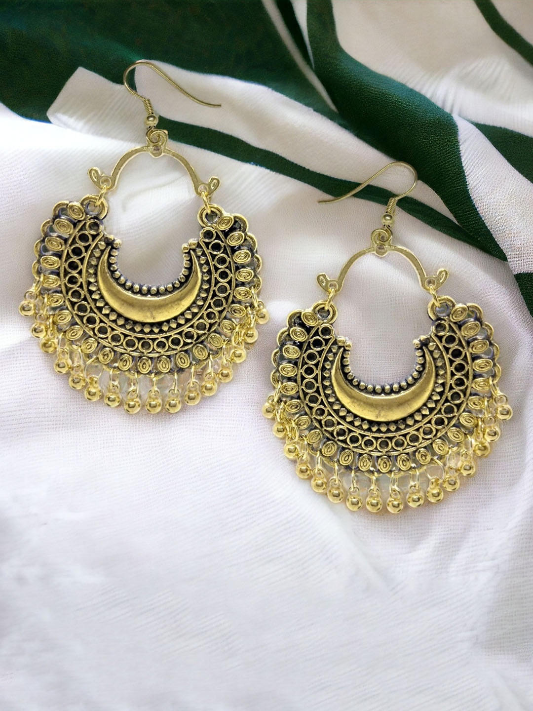 

The Pari Gold-Plated Drop Earrings