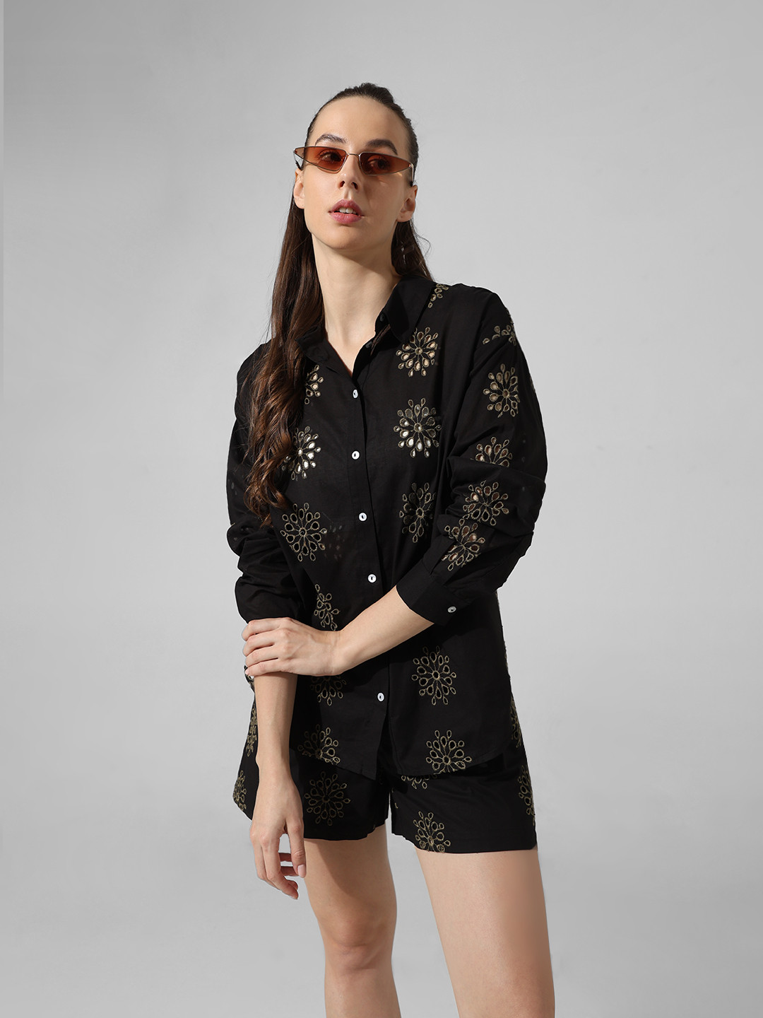 

ONLY Schiffli Self Design Spread Collar Pure Cotton Casual Shirt, Black