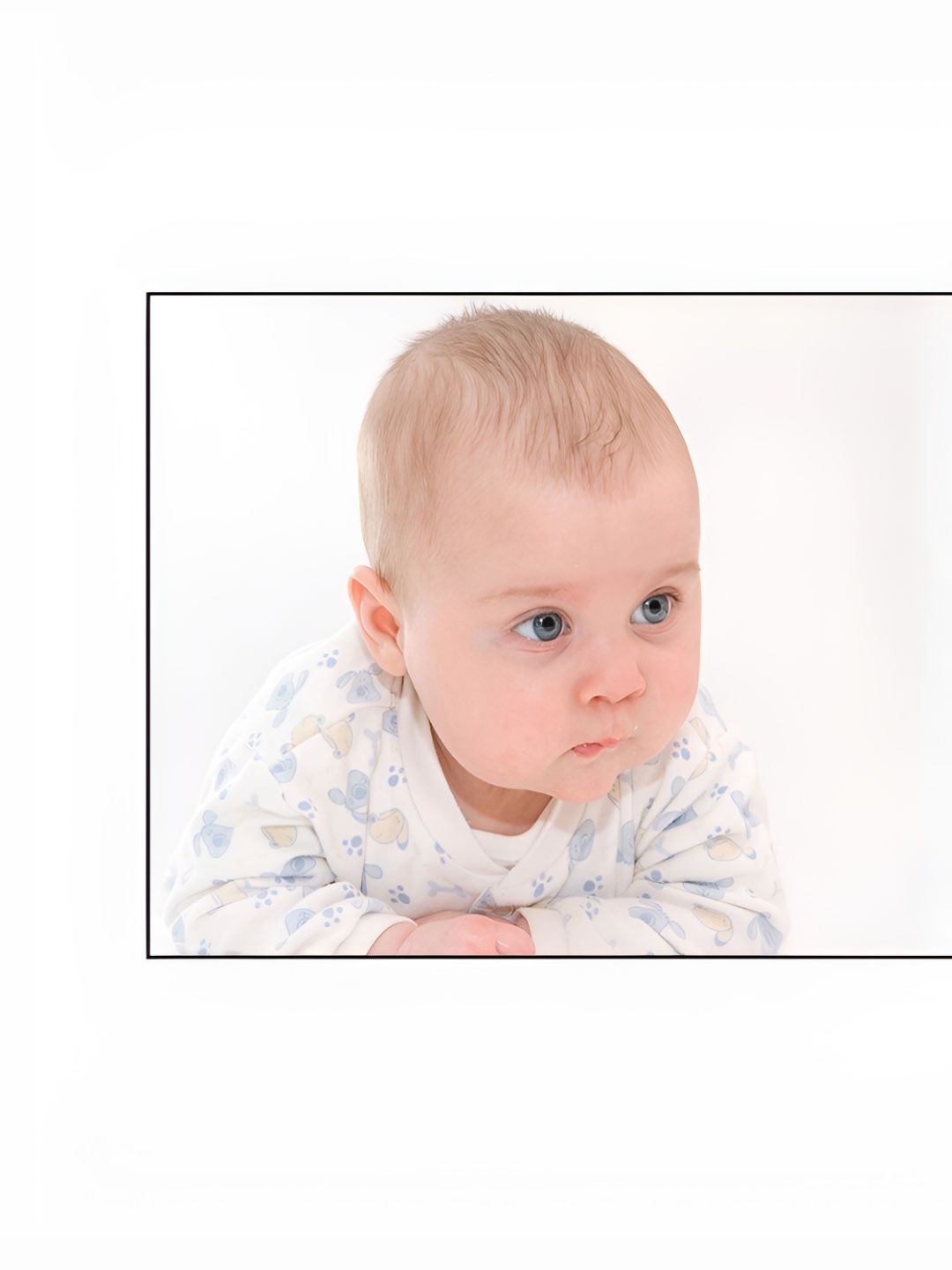 

PnF Beige & White Baby Printed Paper Wall Sticker