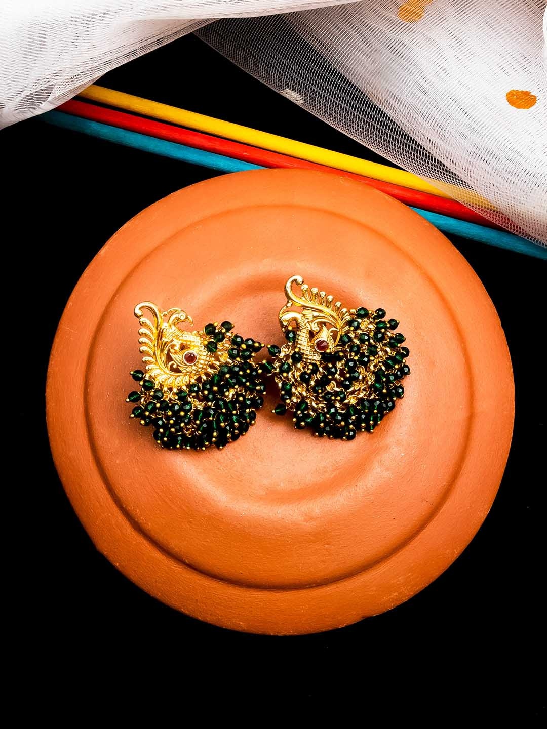 

StileAdda Gold-Plated Artificial Stones-Studded & Beads-Beaded Studs Earrings