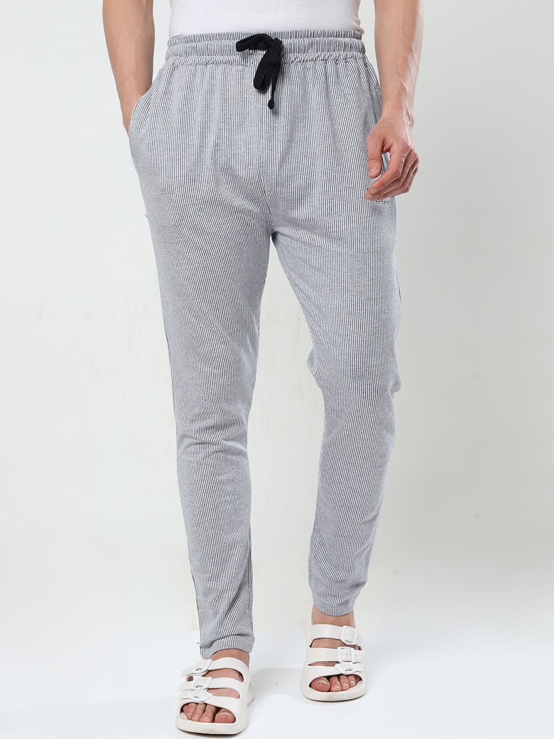 

Masculino Latino Plus Men Striped Cotton Rapid-Dry Track Pants, Grey melange