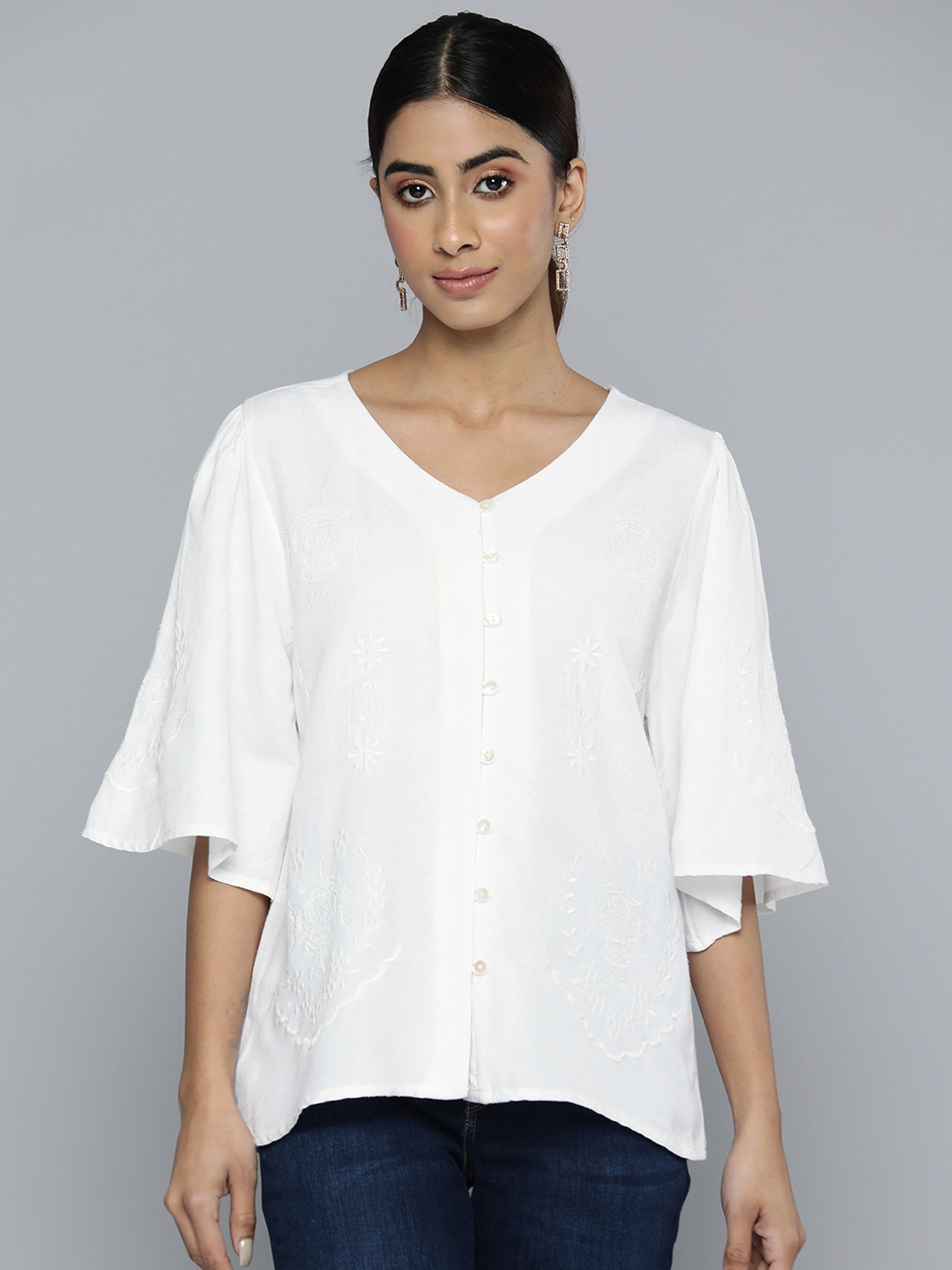 

SCOUP Floral Embroidered Flared Sleeve Linen Top, White