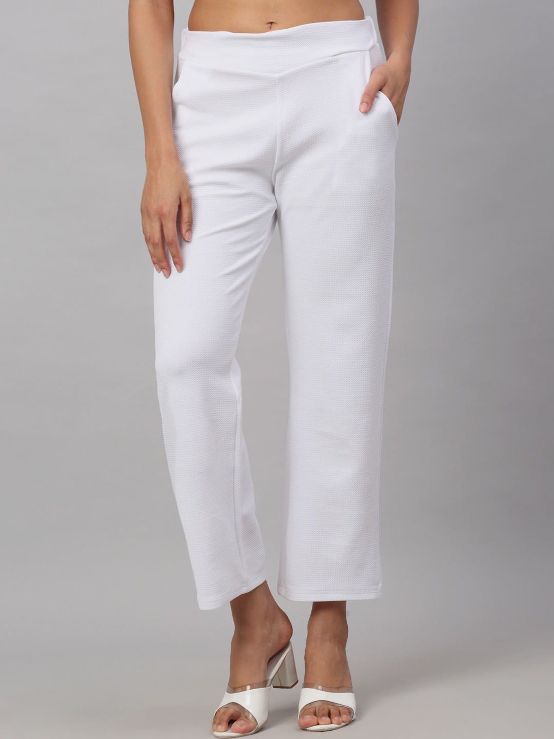 

NEUDIS Women Mid-Rise Straight Fit Relaxed Trousers, White