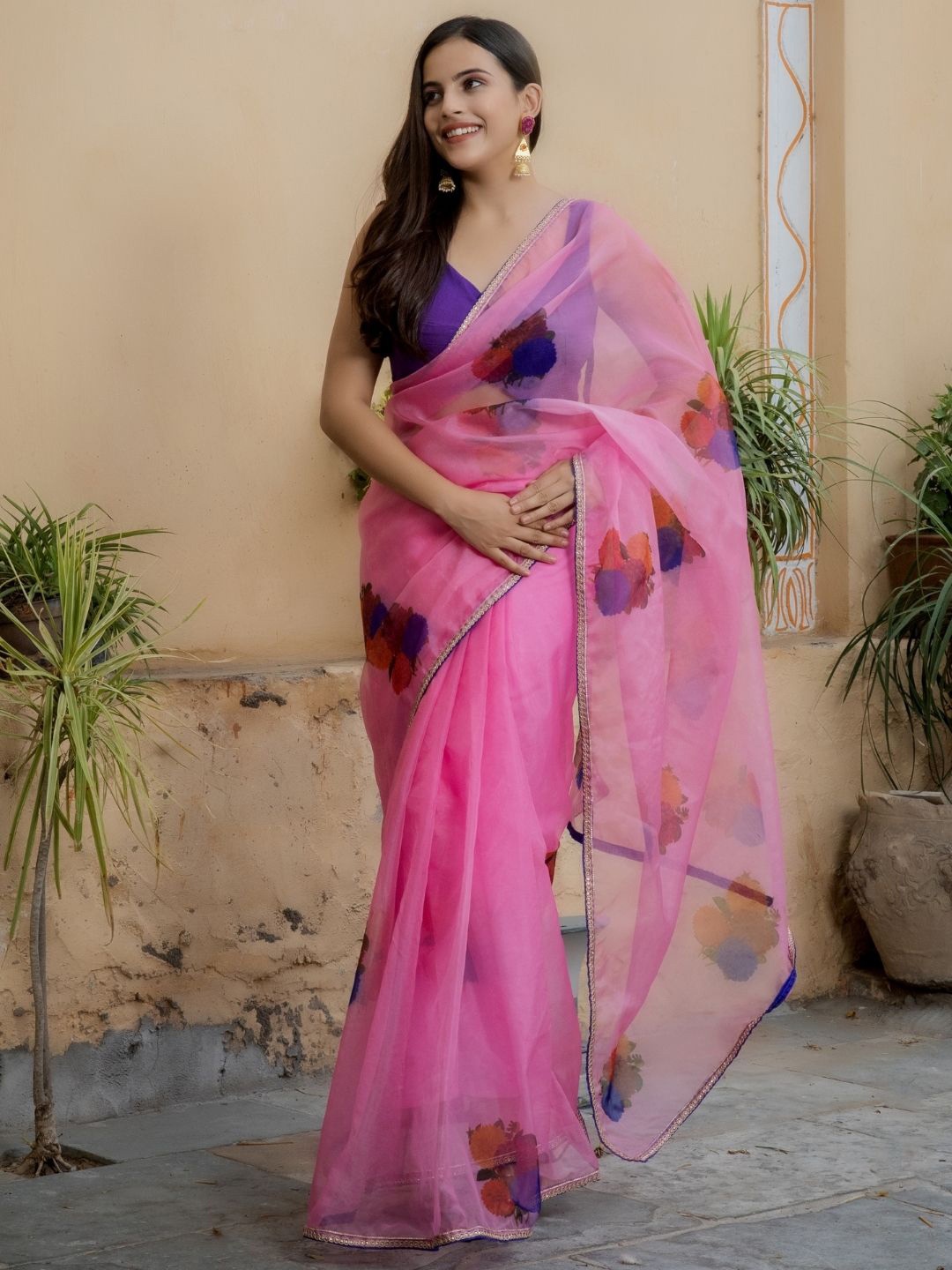 

PRETTY PALLU Floral Sequinned Pure Cotton Saree, Pink