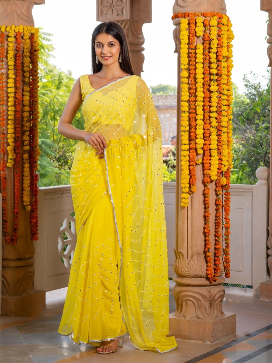 

PRETTY PALLU Embellished Mirror Work Poly Chiffon Saree, Yellow
