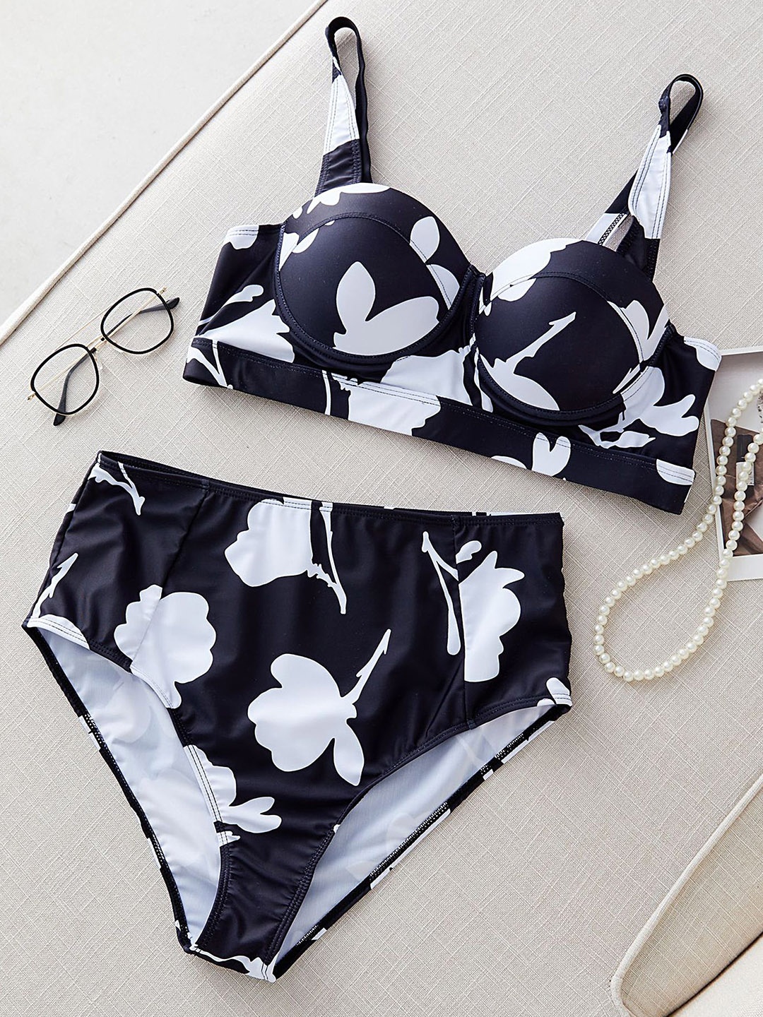

LULU & SKY Plus Size Floral Printed Swim Bikini Set, Black