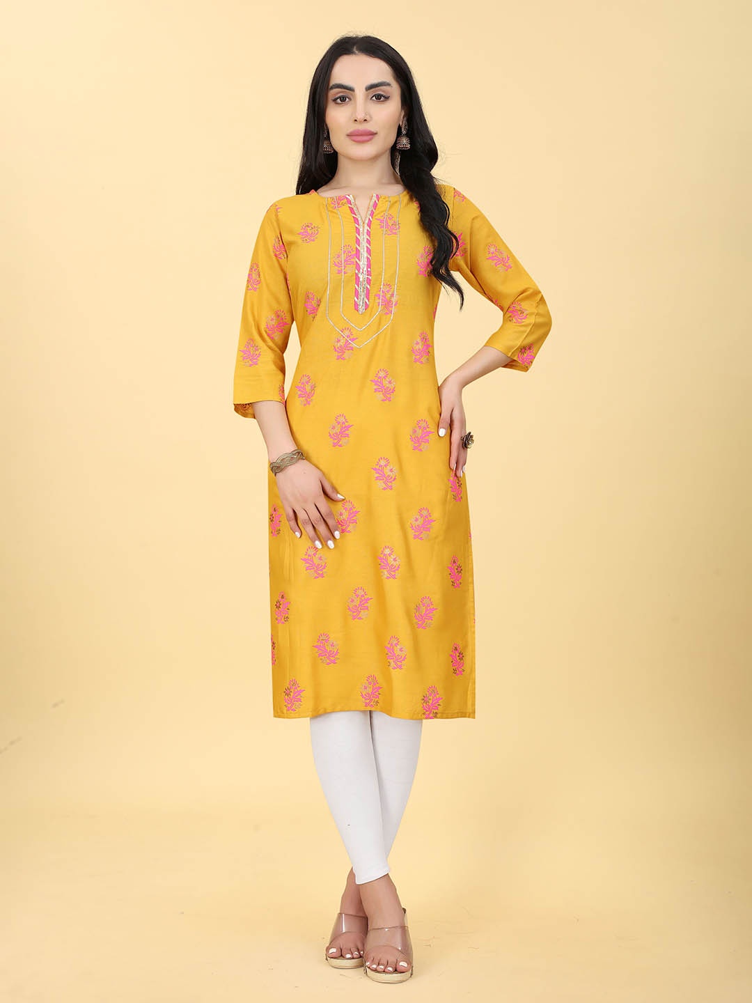 

Hinaya Ethnic Motifs Notched Gotta Patti Straight Kurta, Yellow