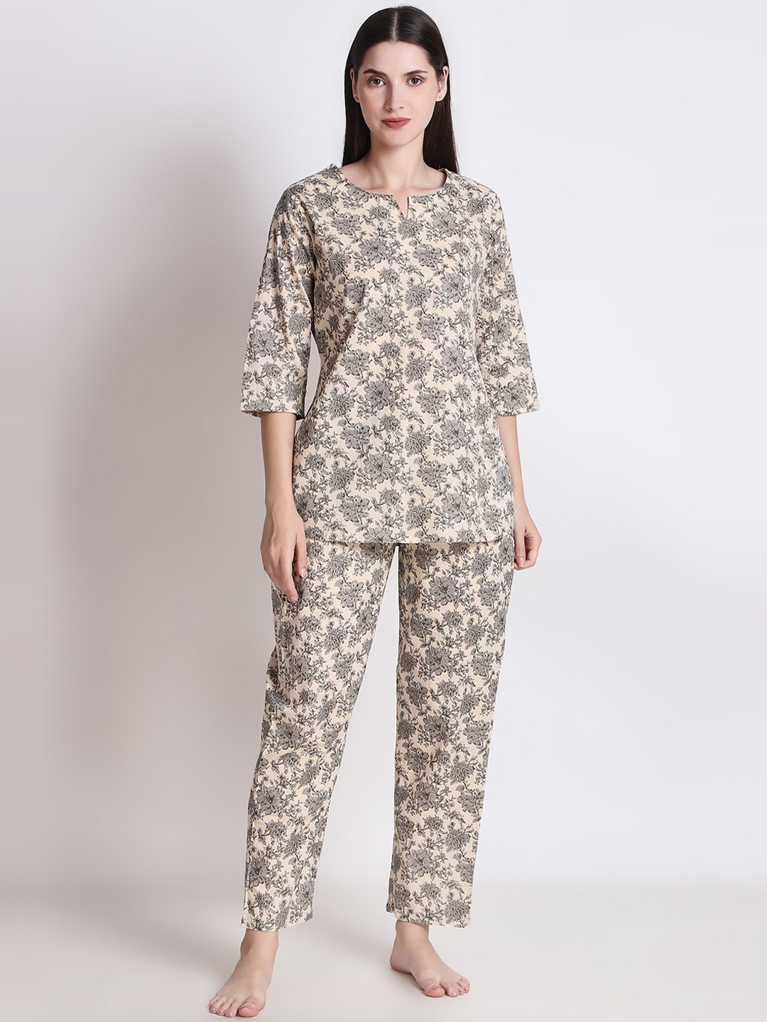 

Ichaa Floral Printed Pure Cotton Night suit, Grey
