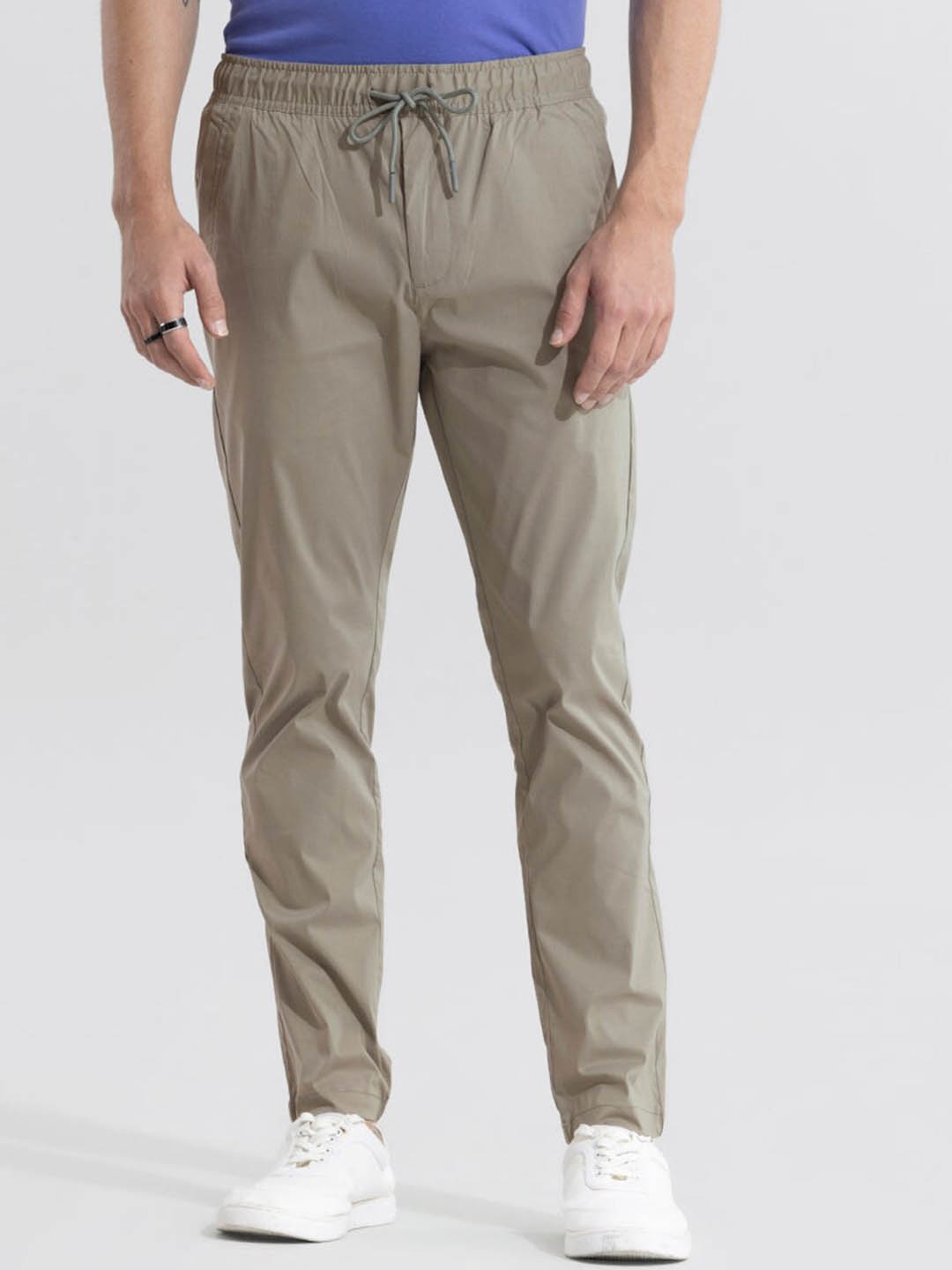 

Snitch Men Beige Smart Loose Fit Cotton Joggers