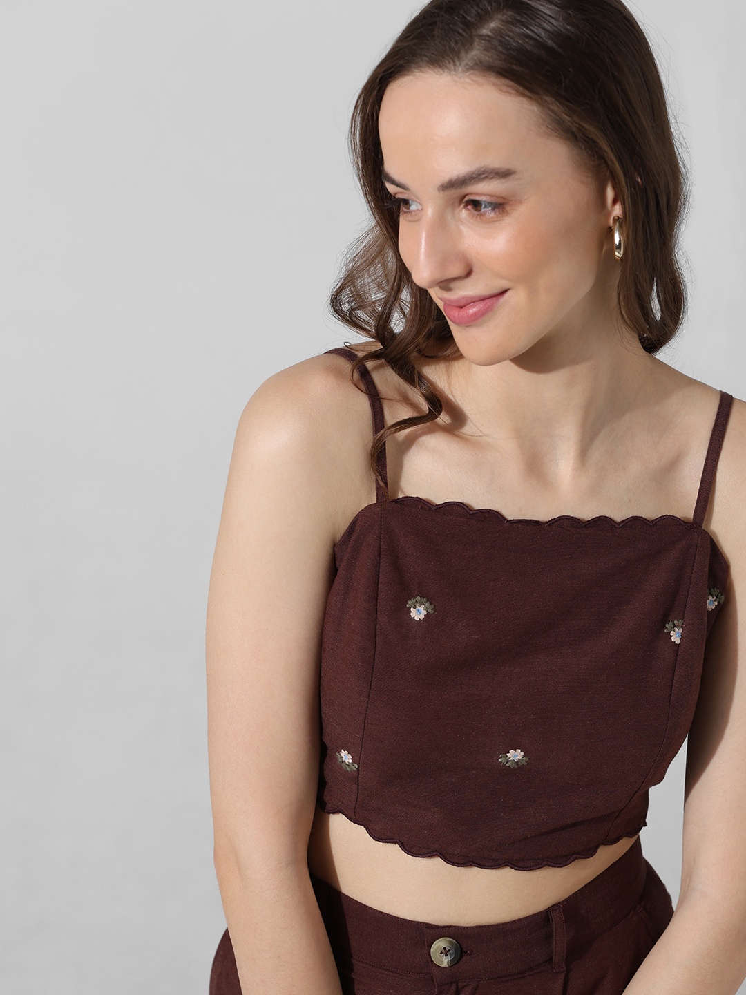 

ONLY Floral Embroidered Sleeveless Crop Top, Brown