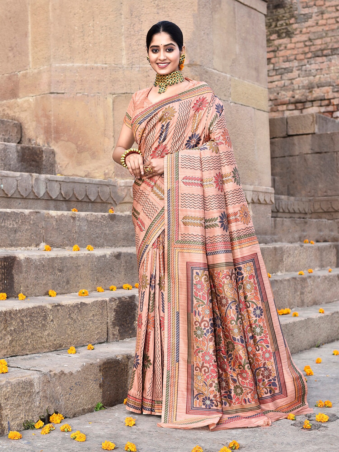 

elora Floral Printed Tussar Saree, Peach