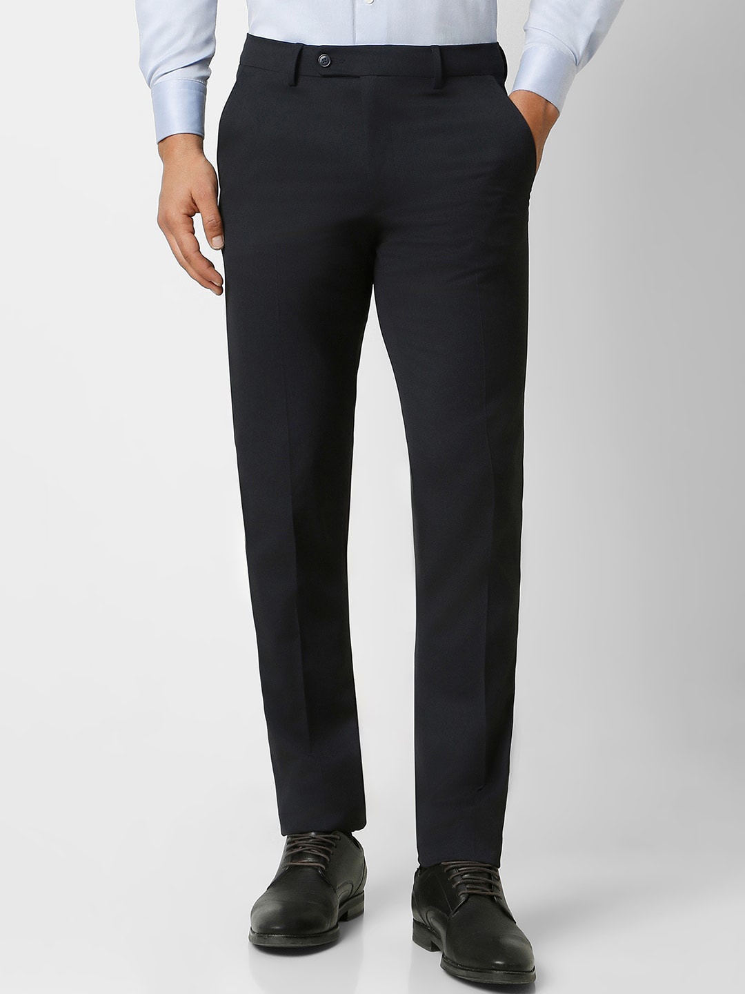 

Van Heusen Men Slim Fit Formal Trousers, Black