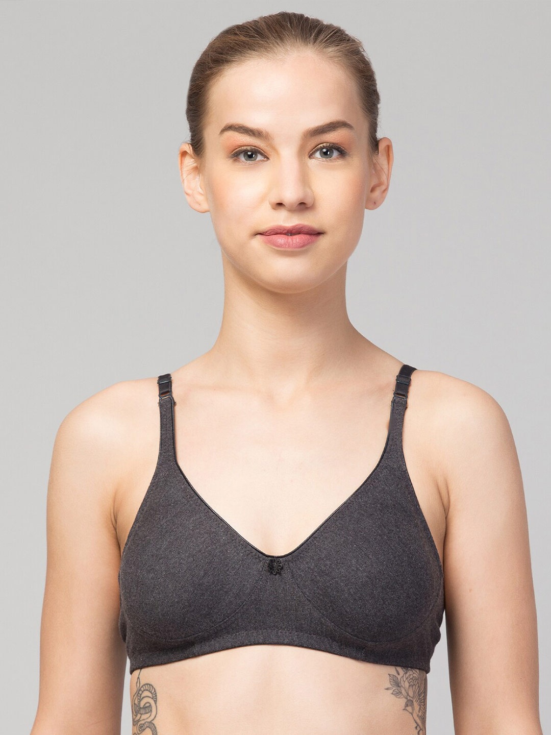 

Apraa & Parma Non Padded Full Coverage Everyday Bra With Super Support Bra, Black