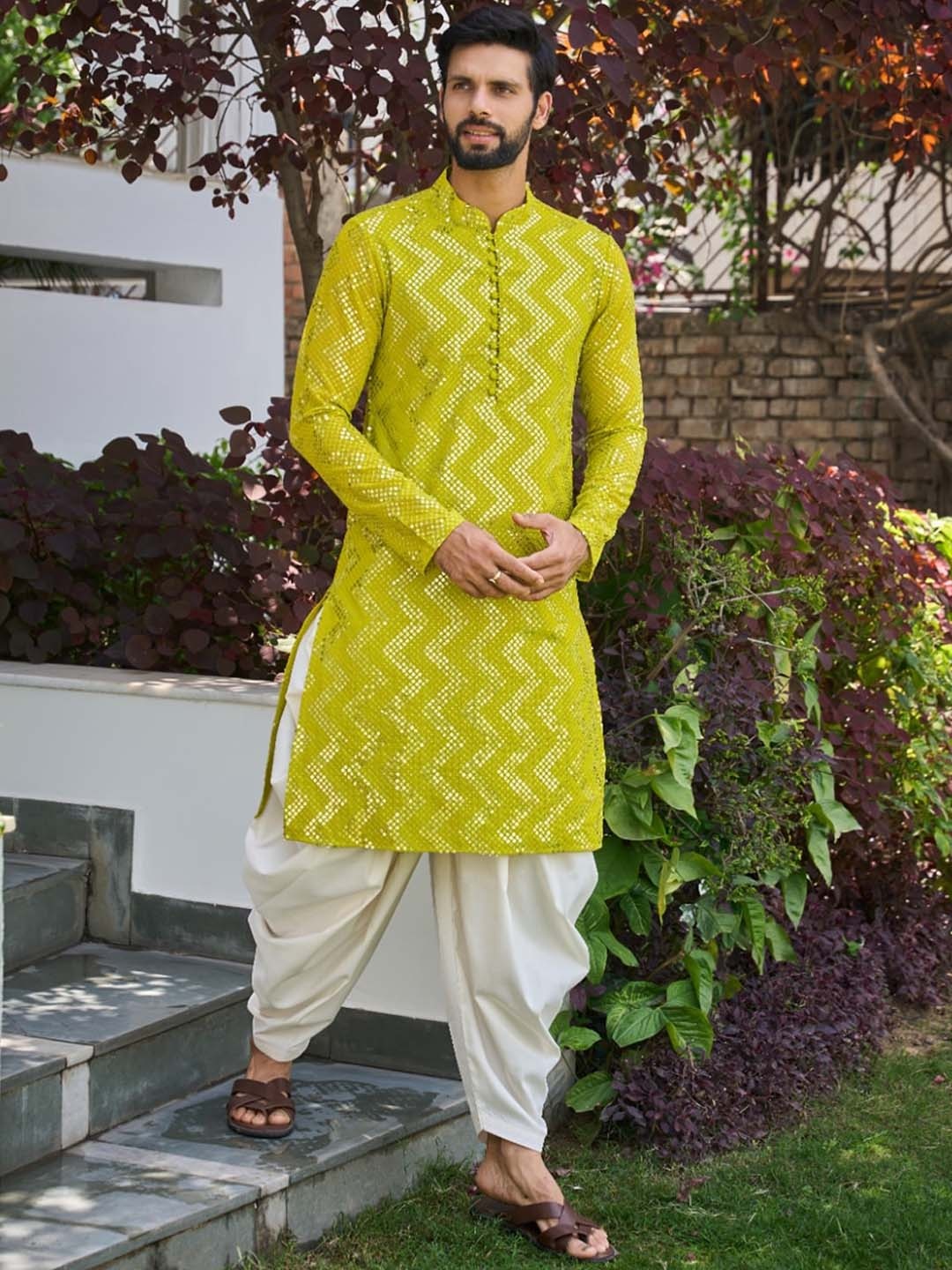 

See Designs Ethnic Motifs Embroidered Regular Mirror Work Kurta with Patiala, Lime green