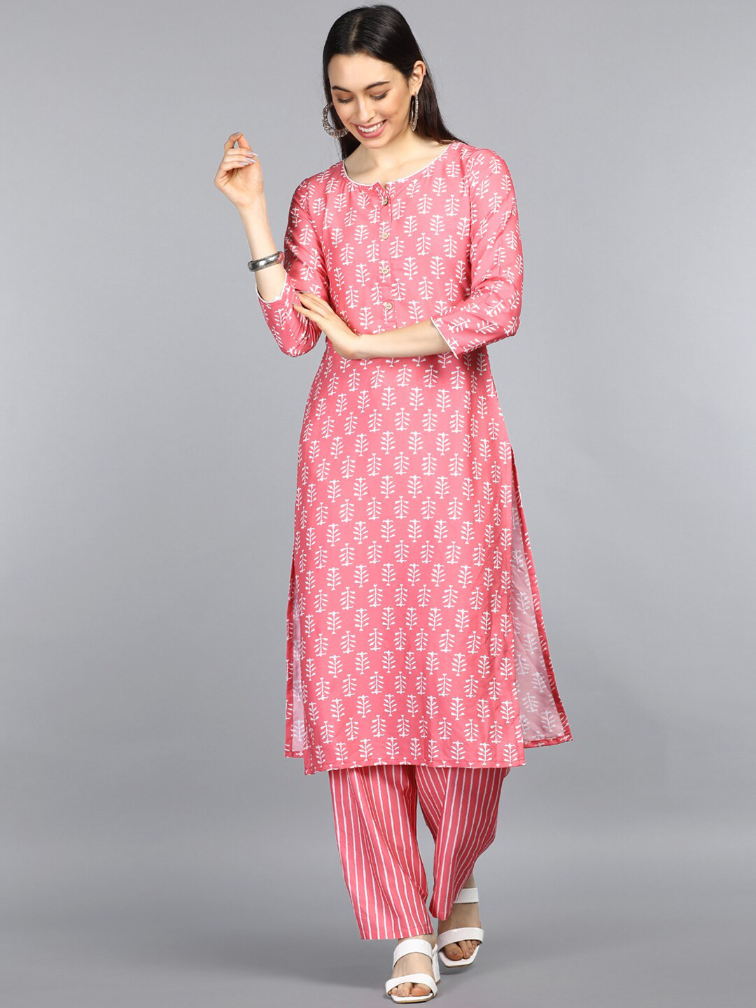 

KALINI Women Floral Printed Regular Kurta with Trousers, Peach