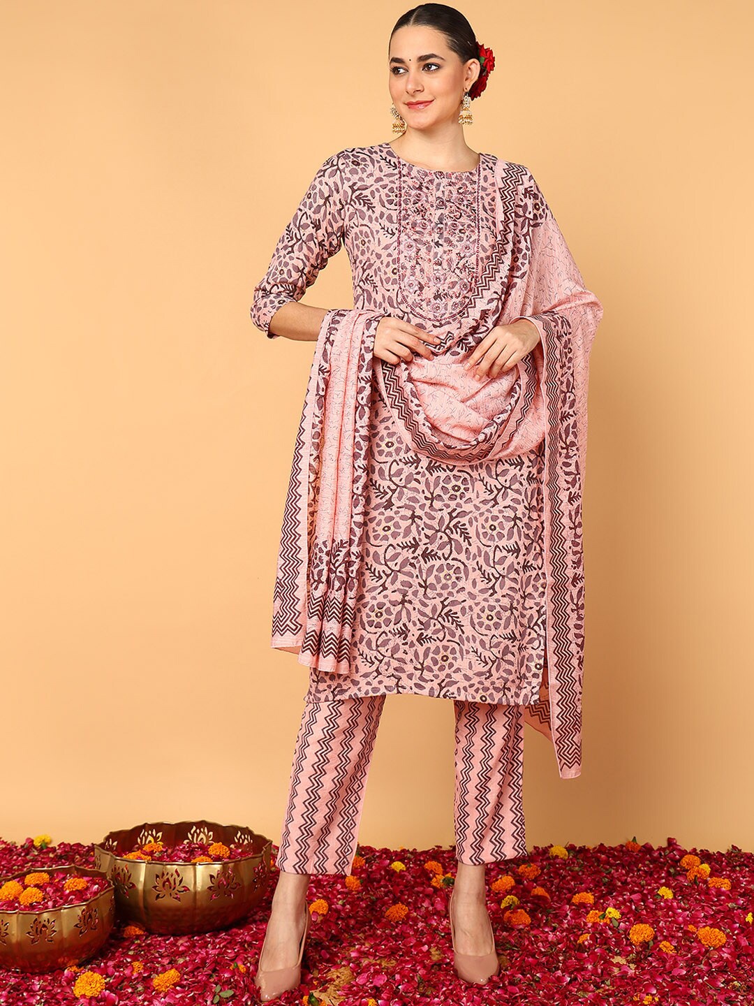 

KALINI Ethnic Motifs Printed Regular Kurta with Trousers & With Dupatta, Pink