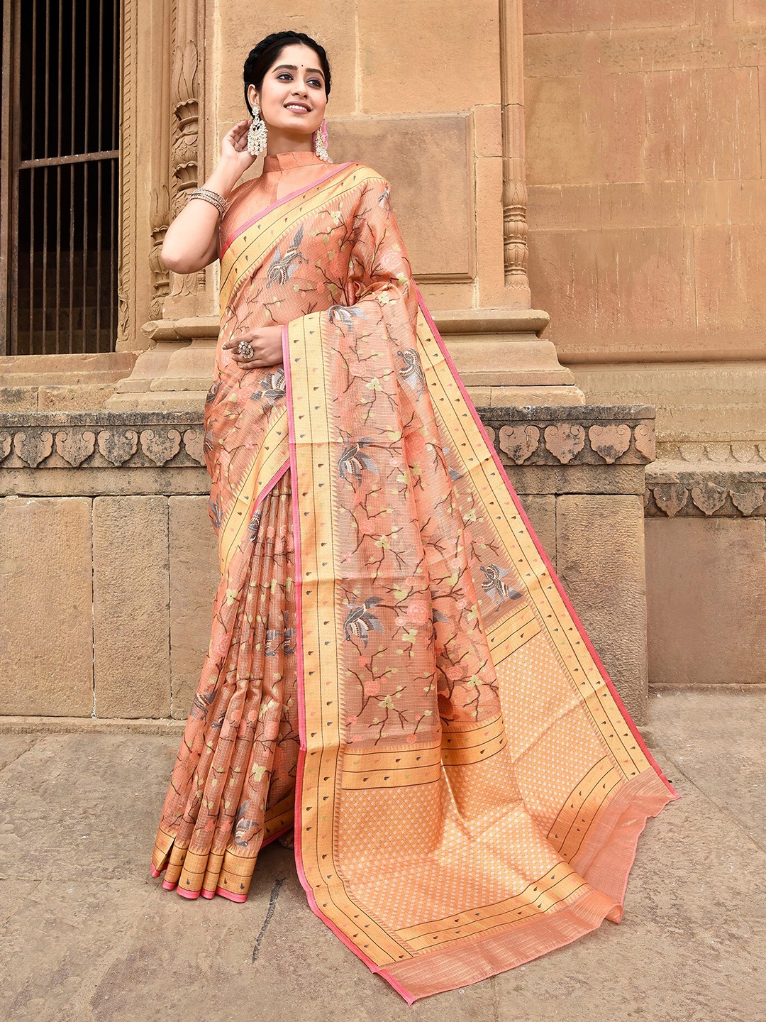 

elora Floral Printed Zari Kota Saree, Peach